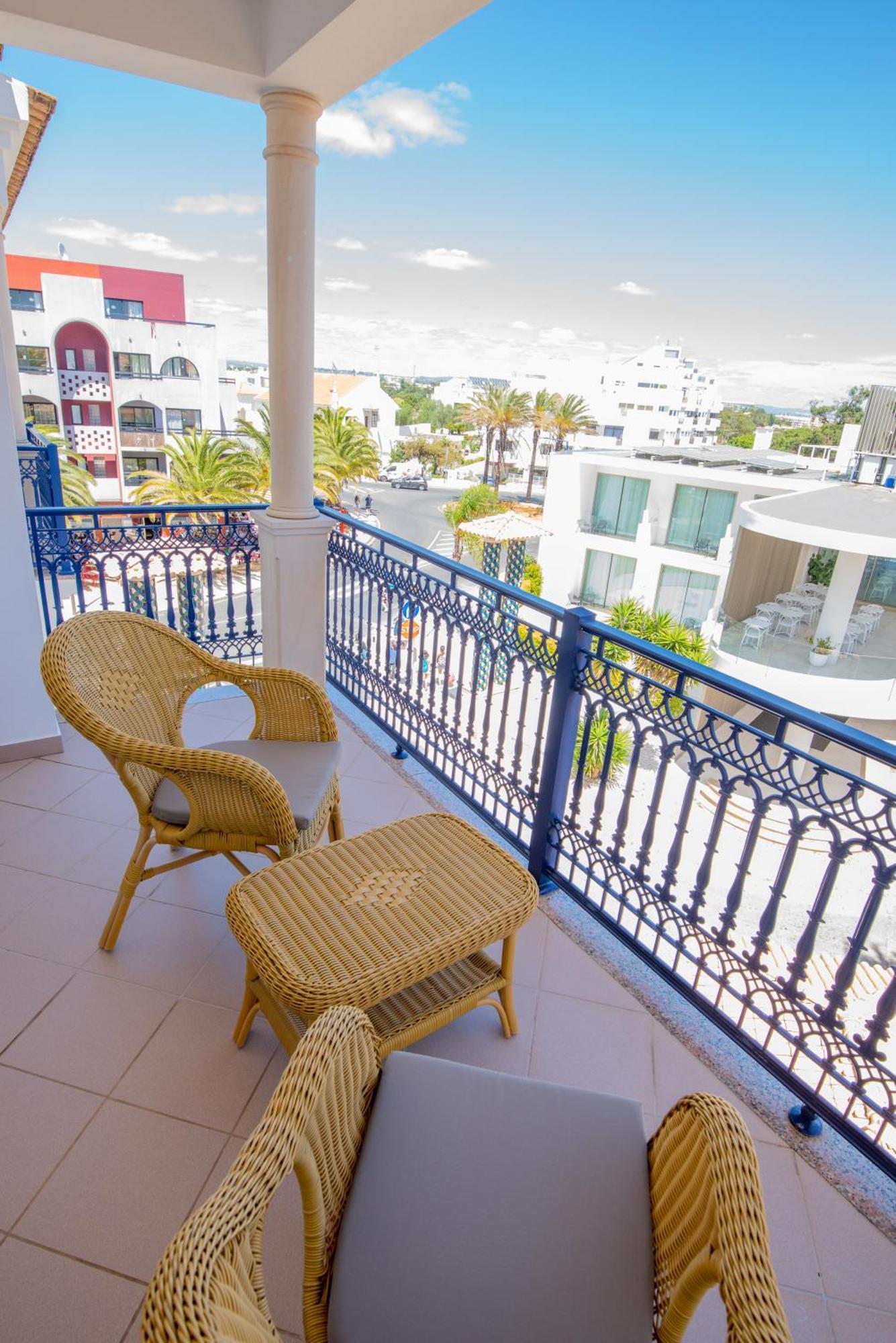 Charm Apartment T2 All With Big Terrace Albufeira Self Check-In Exterior photo